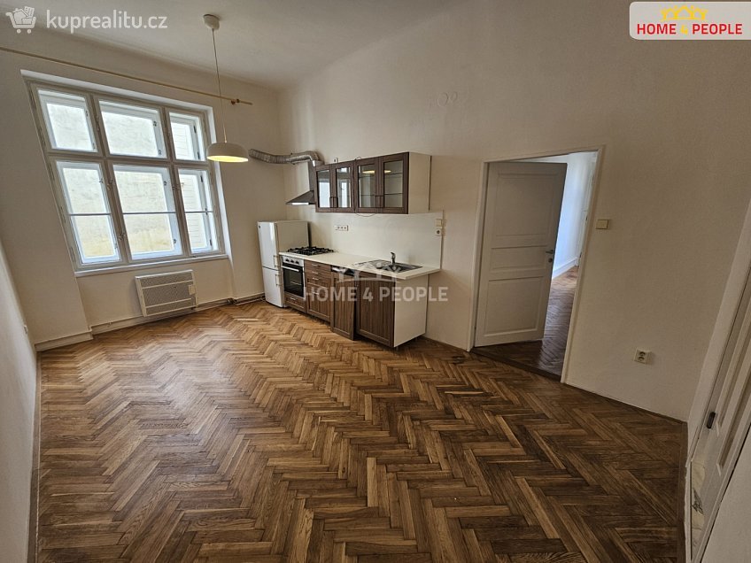 Pronájem bytu 2+1 62 m^2 Opatovická, Praha 1 