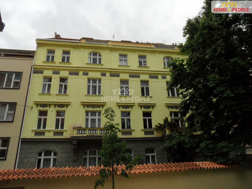 Pronájem bytu 2+1 62 m^2 Opatovická, Praha 1 