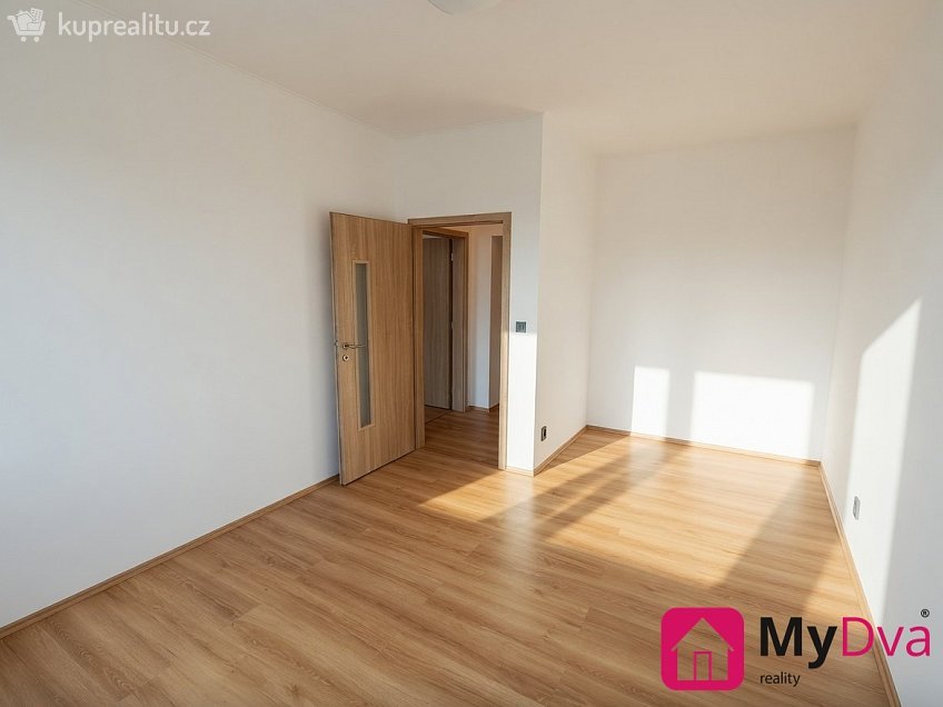 Pronájem bytu 2+kk 52 m^2 Slovenská, Znojmo 
