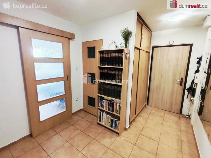 Prodej bytu 3+1 73 m^2 Na Vysoké mezi, Lysá nad Labem 