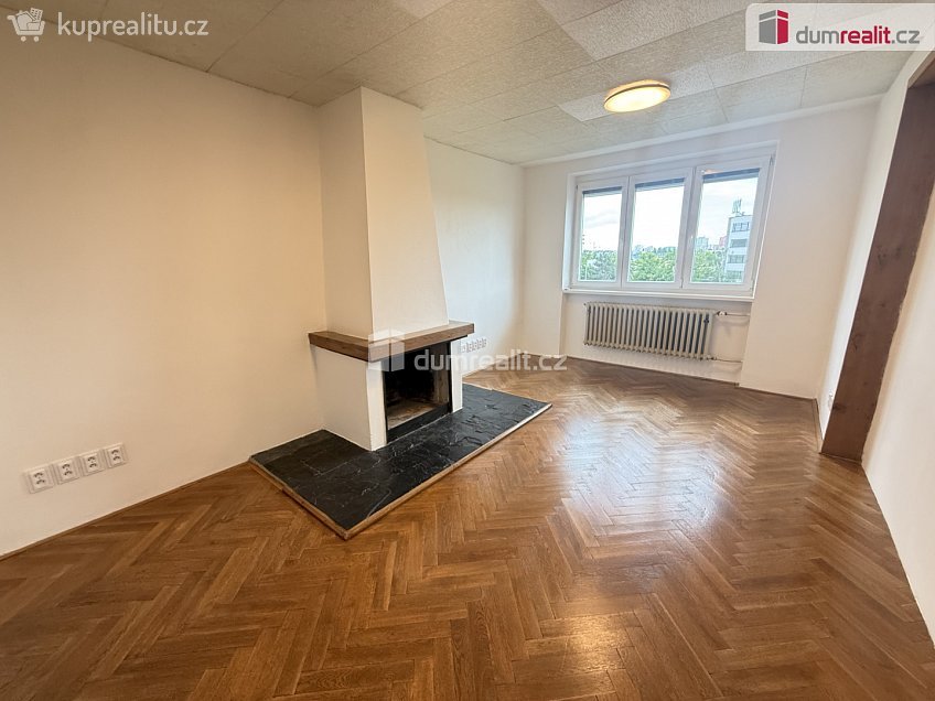 Pronájem bytu 3+kk 85 m^2 Žernovská, Praha 10 