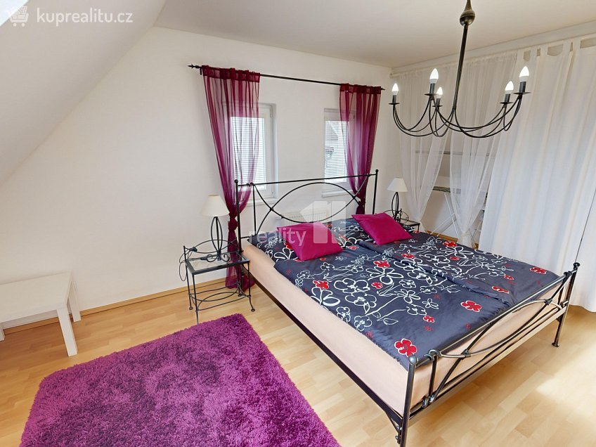 Pronájem bytu 3+kk 121 m^2 Horní, Světlá nad Sázavou 