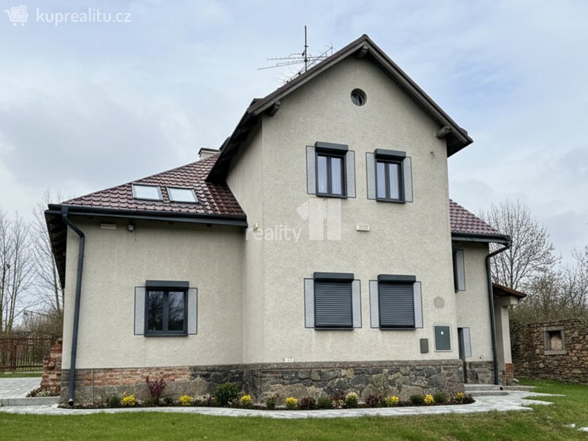 Prodej  rodinného domu 258 m^2 Smrčná, Smrčná 