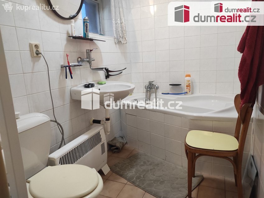 Pronájem bytu 1+kk 10 m^2 Dr. Filipa, Poděbrady 