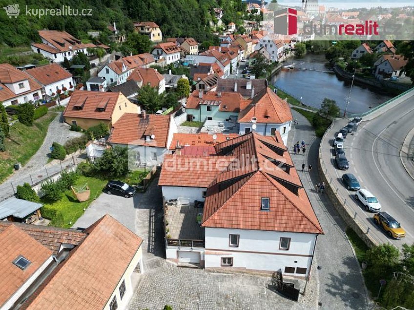 Prodej  ubytovacího zařízení 930 m^2 Plešivecká, Český Krumlov 