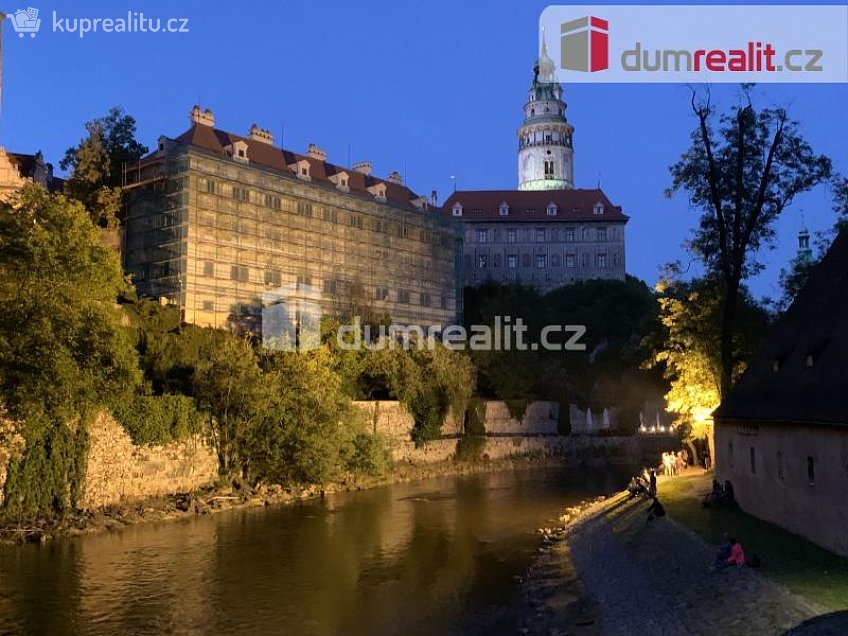 Prodej  činžovního domu 930 m^2 Plešivecká, Český Krumlov 