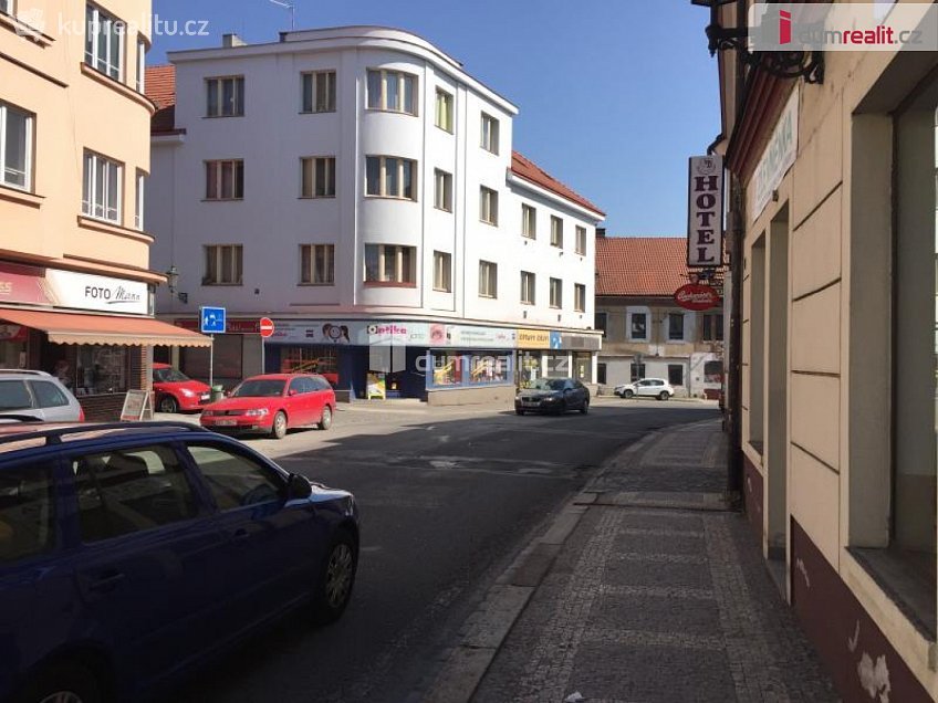 Pronájem  obchodních prostor 40 m^2 Ivana Olbrachta, Brandýs nad Labem-Stará Boleslav 