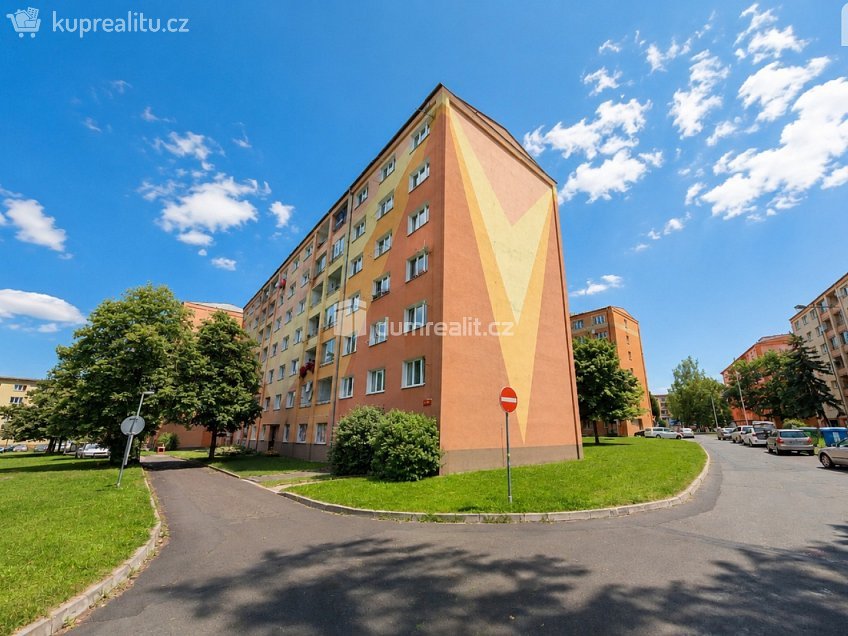 Prodej bytu 2+1 54 m^2 1. máje, Chodov 