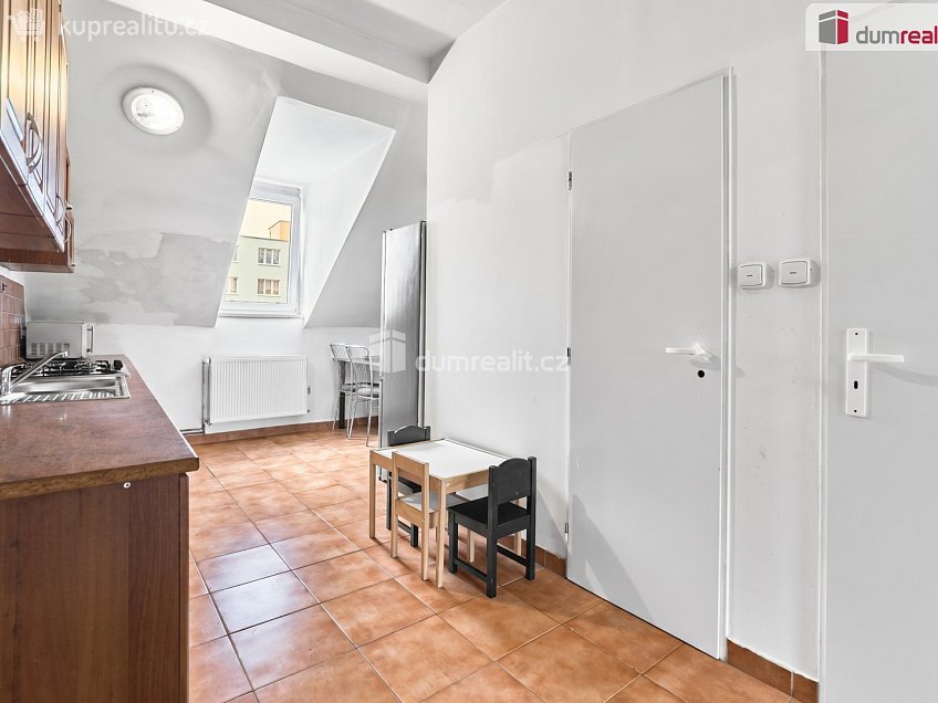Prodej bytu 2+1 82 m^2 Sokolovská, Karlovy Vary 
