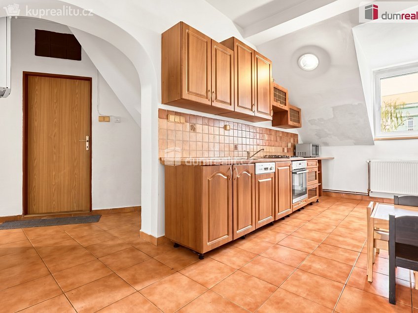 Prodej bytu 2+1 82 m^2 Sokolovská, Karlovy Vary 