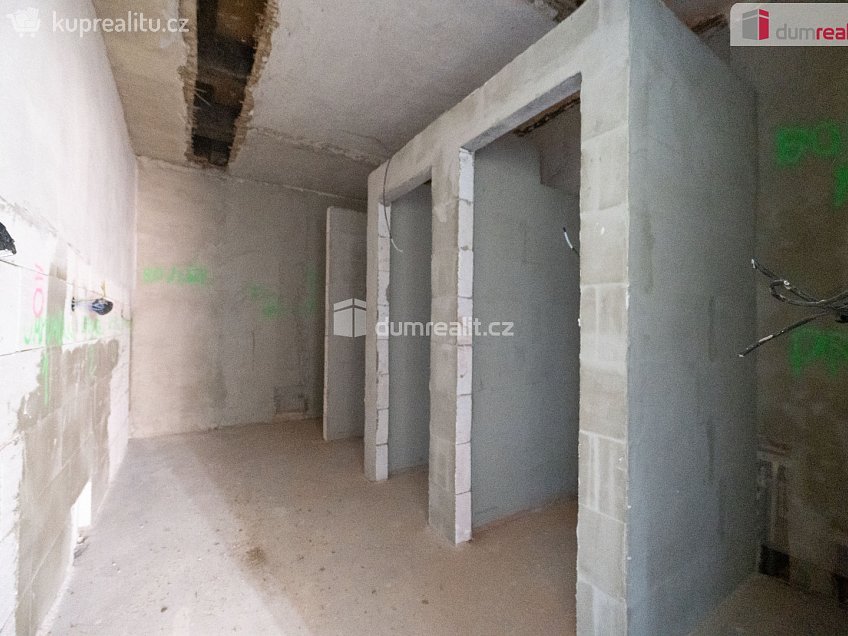 Prodej  rodinného domu 1111 m^2 Hrdějovice, Hrdějovice 