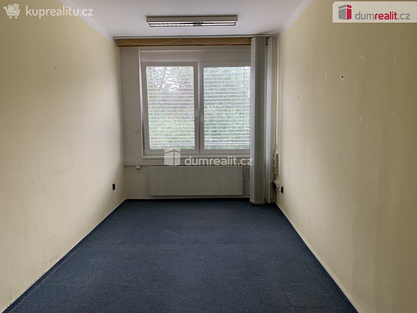 Pronájem  kanceláře 17 m^2 Zlatá stezka, Prachatice 