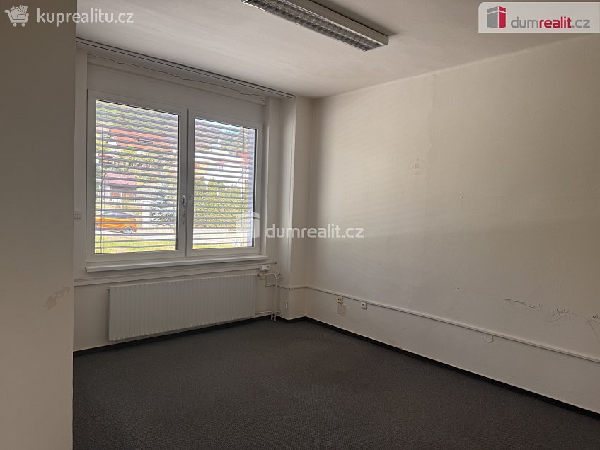 Pronájem  kanceláře 26 m^2 Zlatá stezka, Prachatice 