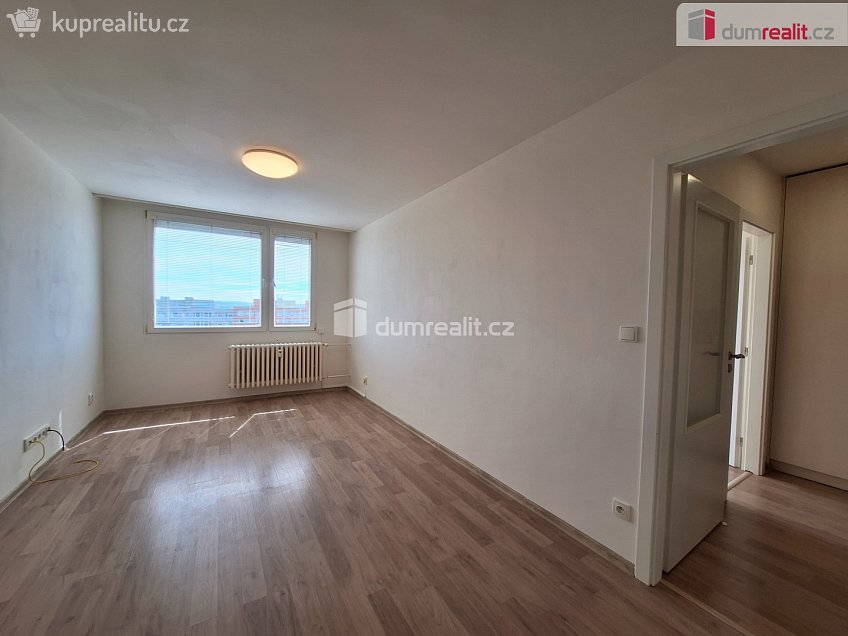 Prodej bytu 2+kk 42 m^2 Konstantinova, Praha 11 