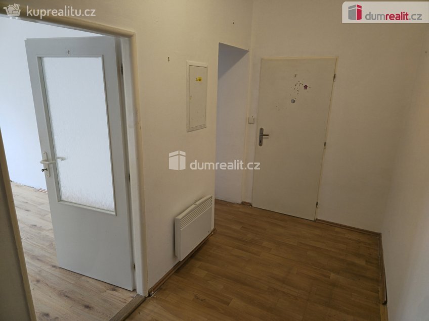 Prodej bytu 4+kk 72 m^2 Lipník, Lipník 