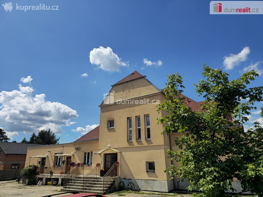 Prodej bytu 4+kk 72 m^2 Lipník, Lipník 