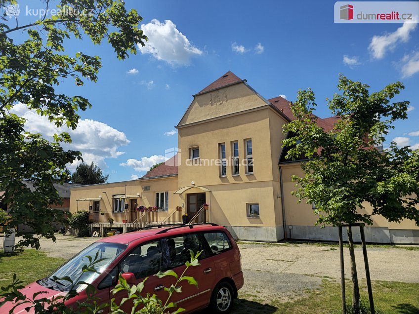 Prodej bytu 4+kk 72 m^2 Lipník, Lipník 