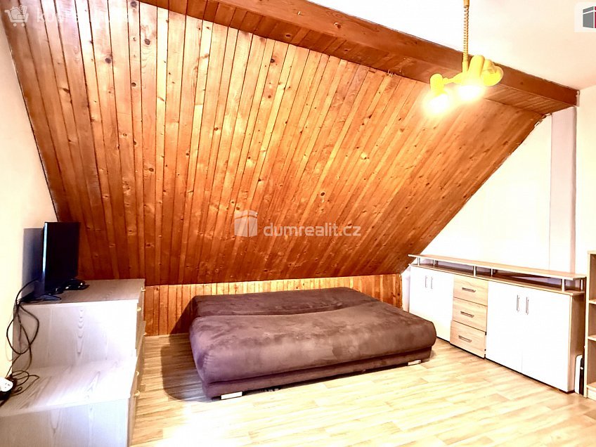 Prodej bytu 1+1 58 m^2 Hlávkova, Karlovy Vary 
