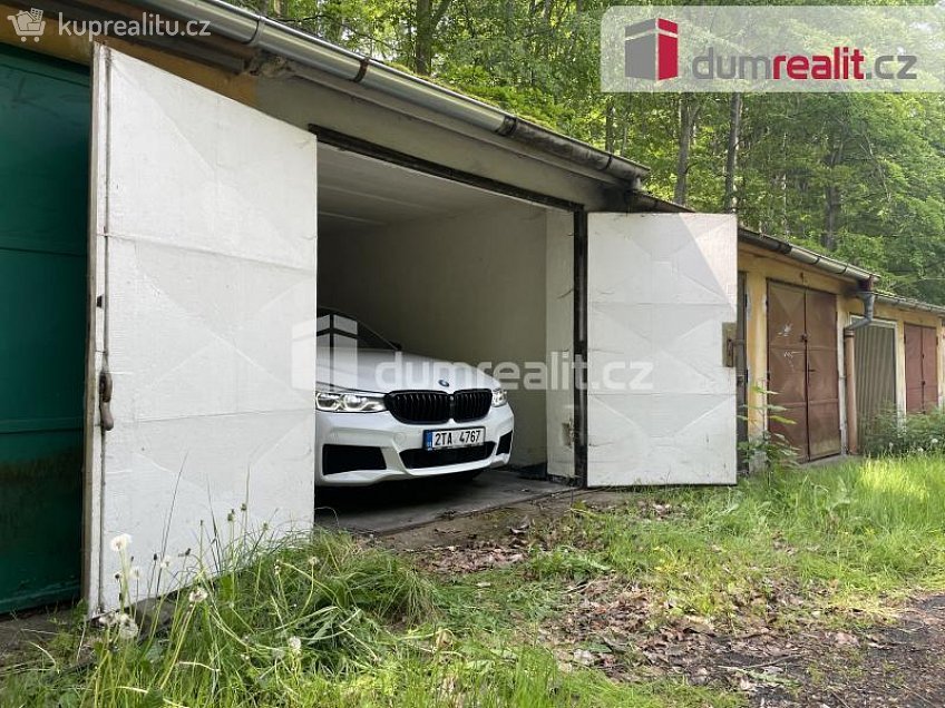 Prodej  garáže 17 m^2 Karlovy Vary, Karlovy Vary 