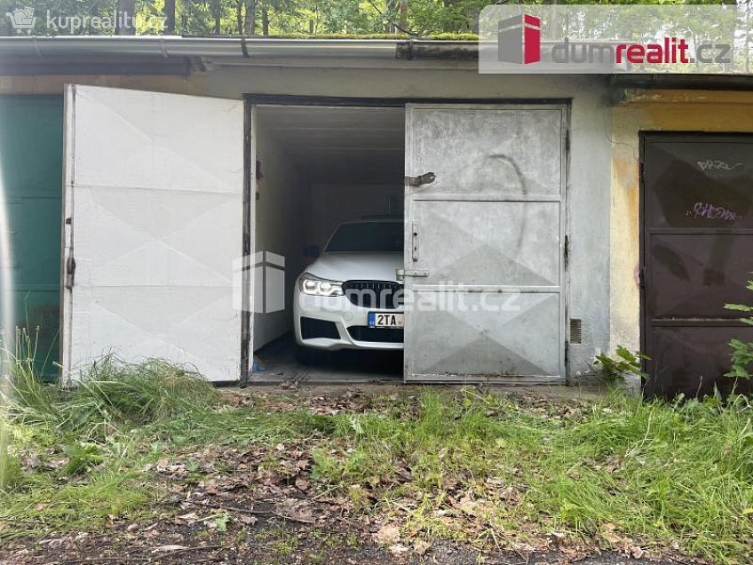 Prodej  garáže 17 m^2 Karlovy Vary, Karlovy Vary 