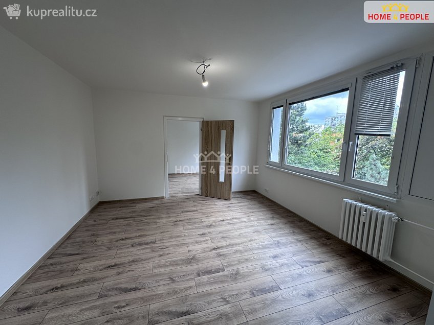 Pronájem bytu 3+1 64 m^2 Novomeského, Praha 11 