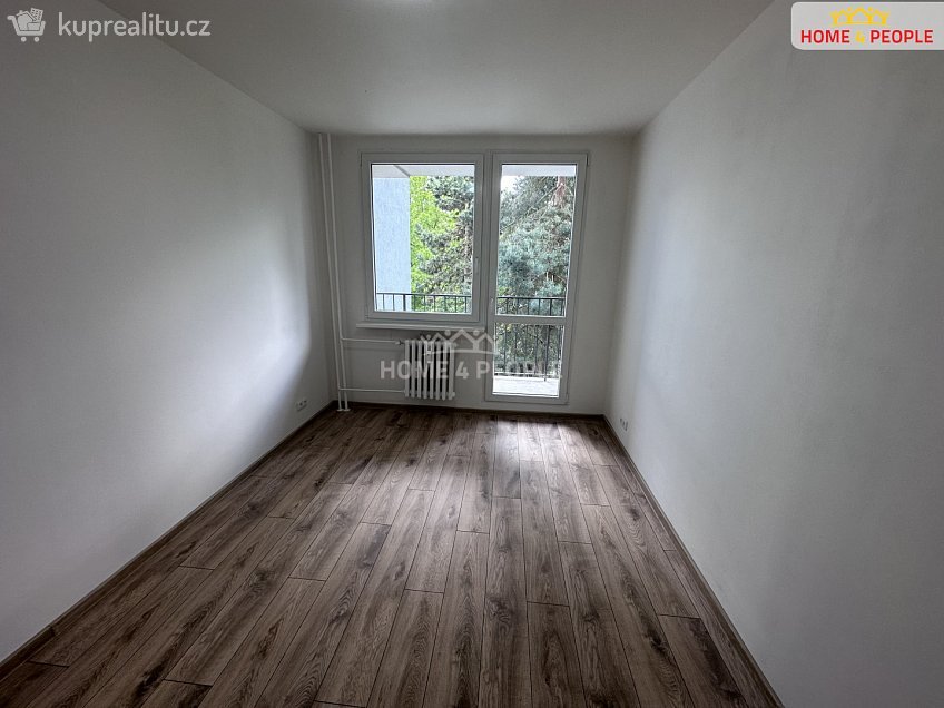 Pronájem bytu 3+1 64 m^2 Novomeského, Praha 11 