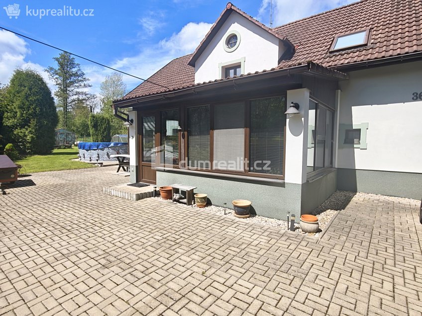 Prodej  rodinného domu 162 m^2 Žandov, Žandov 