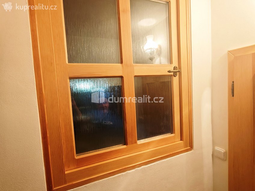 Prodej  rodinného domu 162 m^2 Žandov, Žandov 