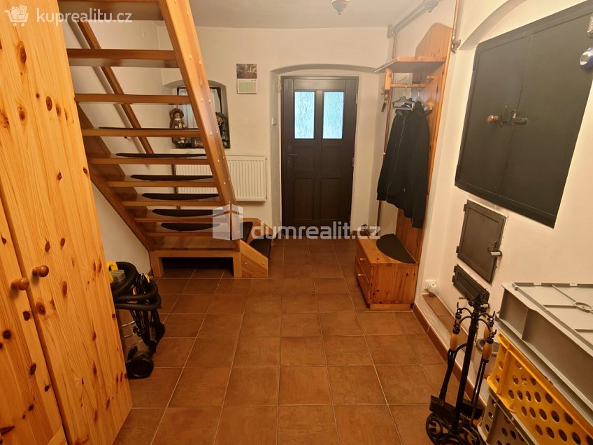 Prodej  rodinného domu 162 m^2 Žandov, Žandov 