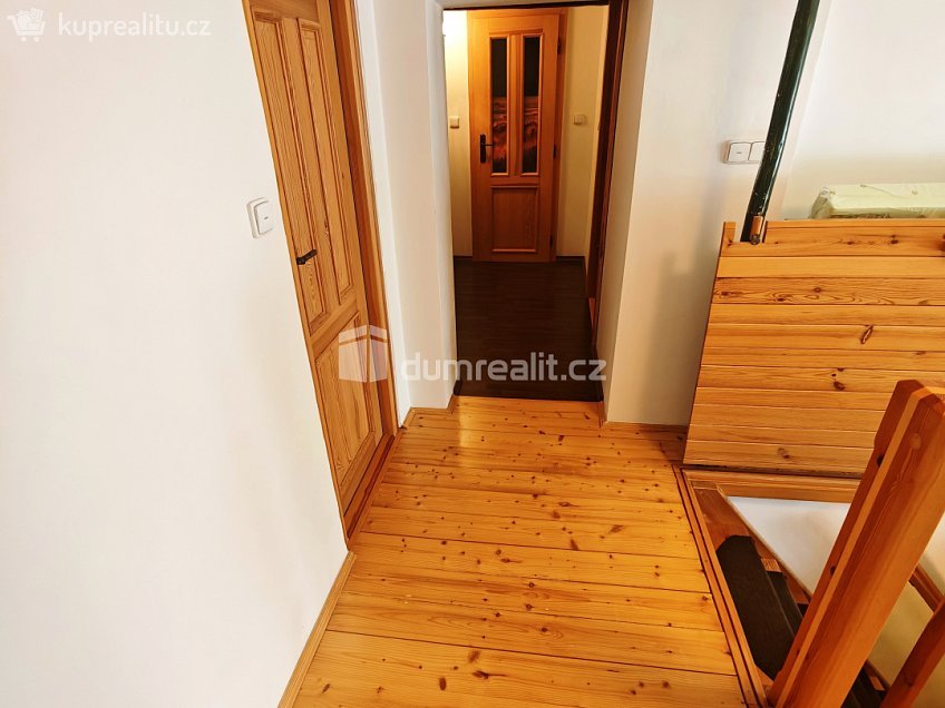 Prodej  rodinného domu 162 m^2 Žandov, Žandov 