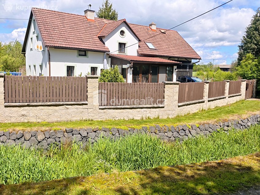 Prodej  rodinného domu 162 m^2 Žandov, Žandov 