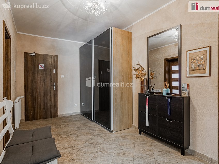 Prodej  vily 300 m^2 Bublava, Bublava 