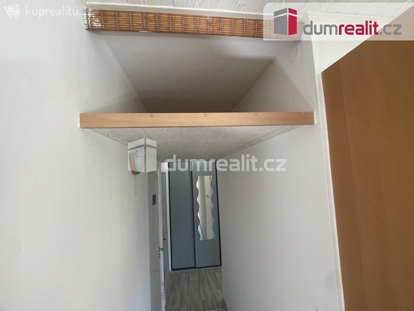Pronájem bytu 4+1 85 m^2 Ve Smyčce, Ústí nad Labem 