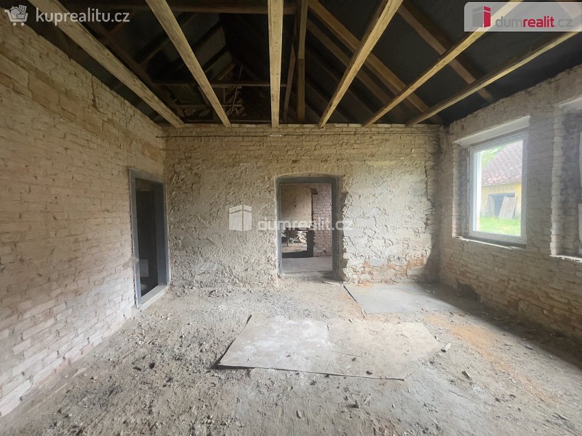 Prodej  rodinného domu 180 m^2 Třebčice, Třebčice 