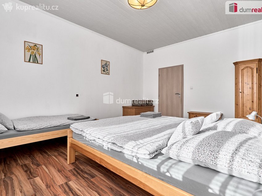 Prodej  ubytovacího zařízení 570 m^2 Chelčického, Chlum u Třeboně 
