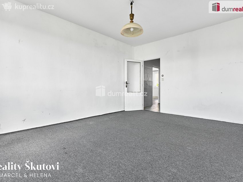 Prodej bytu 2+1 61 m^2 Švestková, Ústí nad Labem 