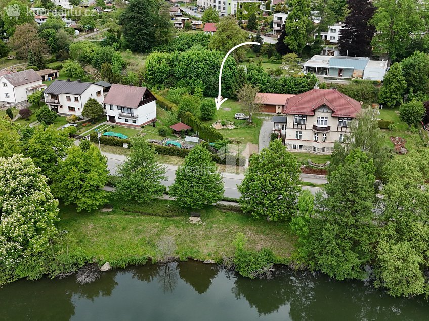 Prodej  stavebního pozemku 1096 m^2 Humpolec, Humpolec 