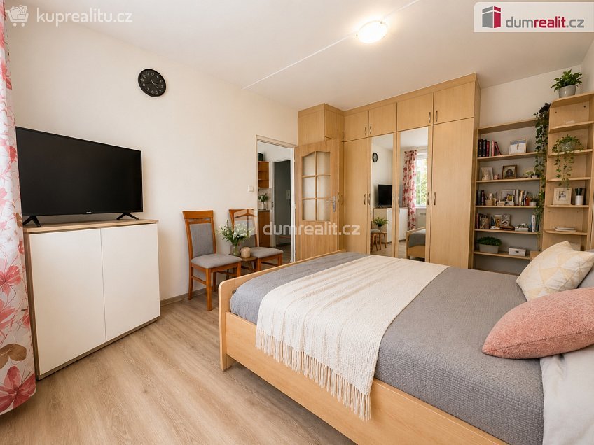 Prodej bytu 2+kk 36 m^2 Kladenská, Karlovy Vary 