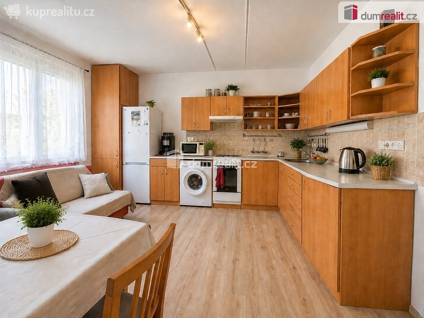 Prodej bytu 2+kk 36 m^2 Kladenská, Karlovy Vary 