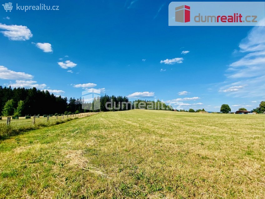 Prodej  stavebního pozemku 1120 m^2 Tři Sekery, Tři Sekery 