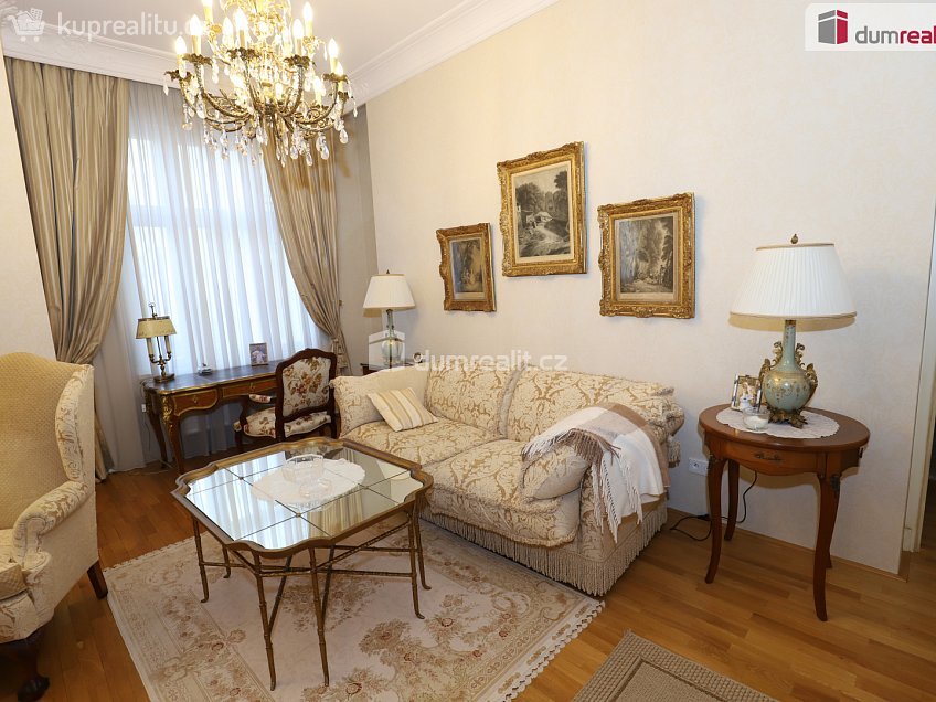 Prodej bytu 2+kk 68 m^2 Masarykova, Mariánské Lázně 