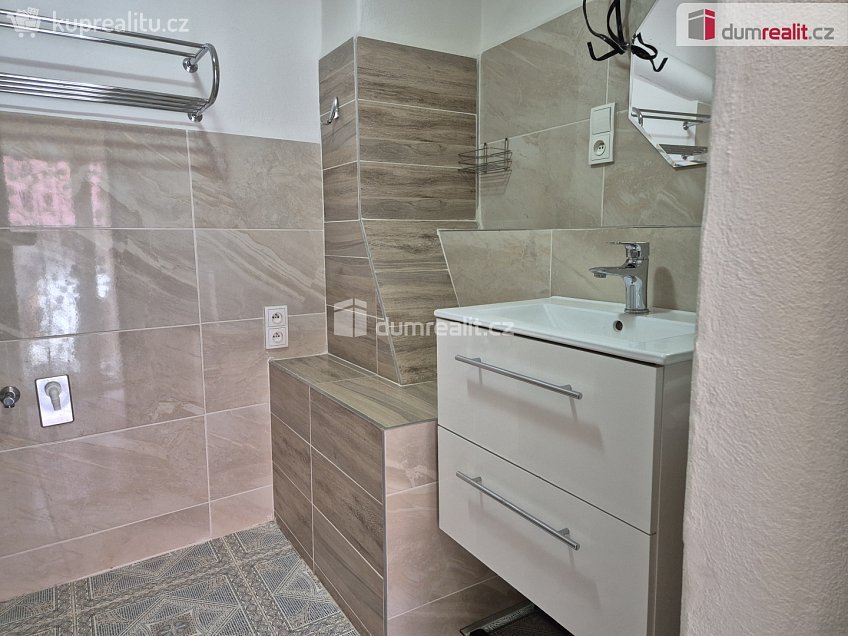 Prodej  rodinného domu 160 m^2 Olešnice, Olešnice 