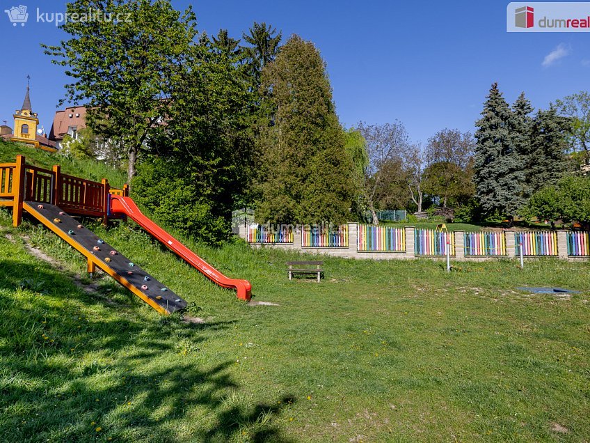 Prodej bytu 3+kk 71 m^2 Zahradní, Nové Strašecí 