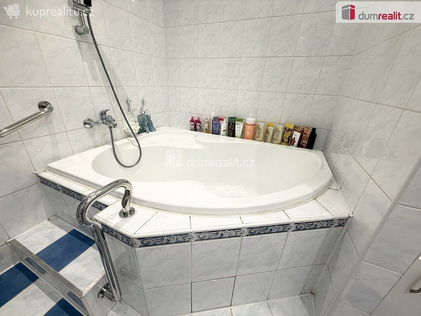Prodej bytu 2+kk 58 m^2 6. května, Frenštát pod Radhoštěm 