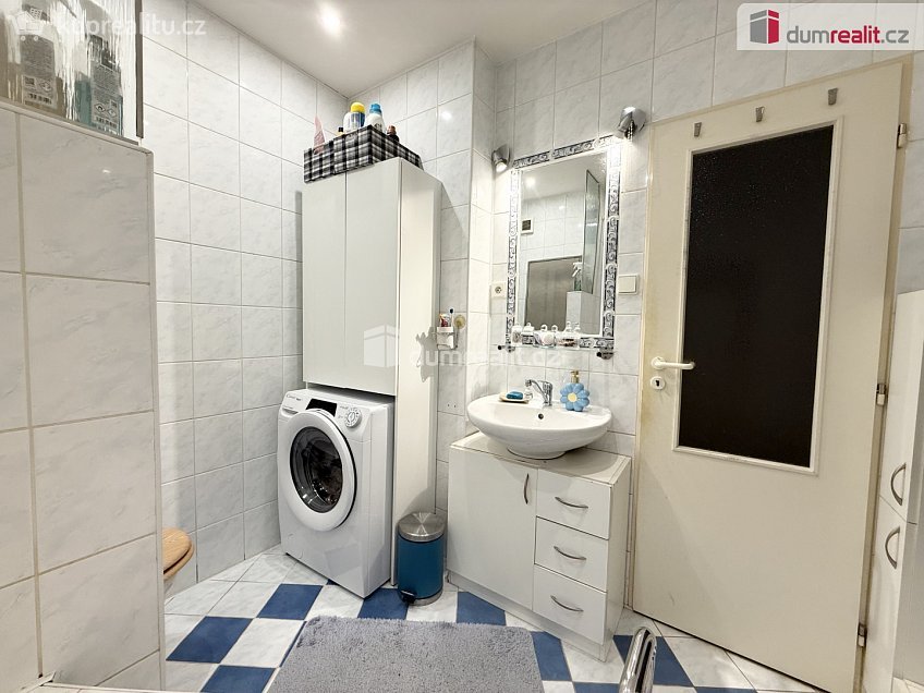 Prodej bytu 2+kk 58 m^2 6. května, Frenštát pod Radhoštěm 