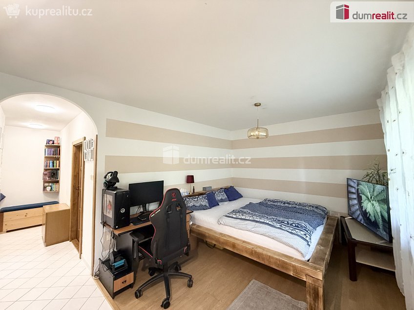 Prodej bytu 2+kk 58 m^2 6. května, Frenštát pod Radhoštěm 