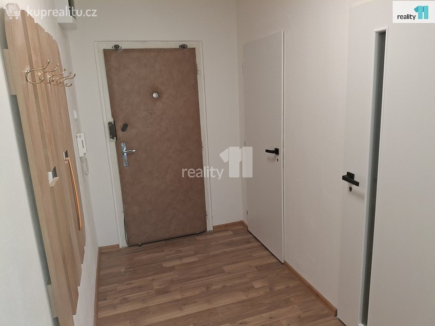 Pronájem bytu 2+kk 48 m^2 K zahrádkám, Praha 13 