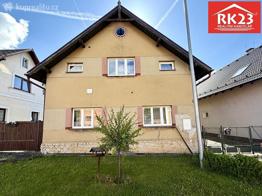 Prodej  rodinného domu 198 m^2 Plzeňská 142, Drmoul 