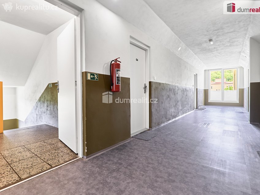 Prodej bytu 2+kk 48 m^2 Charkovská, Karlovy Vary 