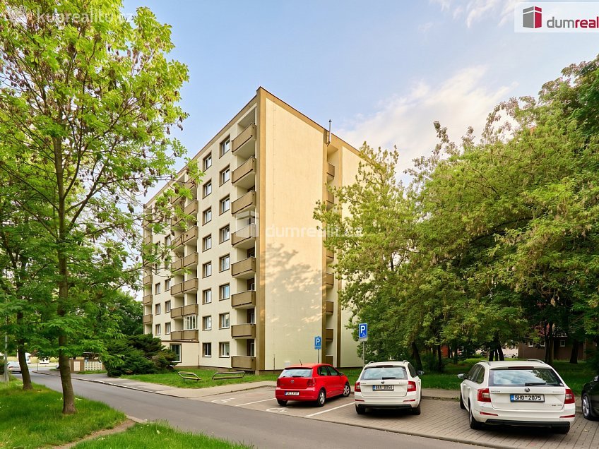 Prodej bytu 2+kk 48 m^2 Charkovská, Karlovy Vary 